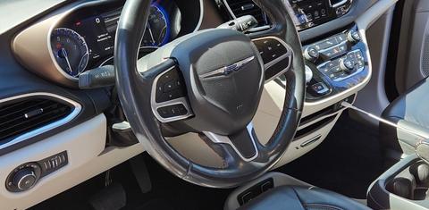 Chrysler Pacifica 2018