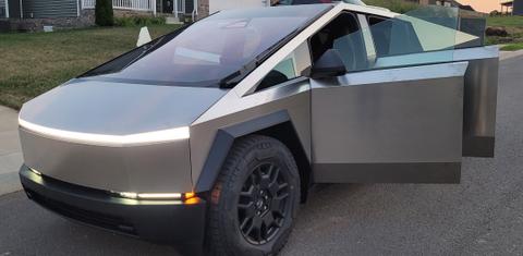 Tesla Cybertruck 2024
