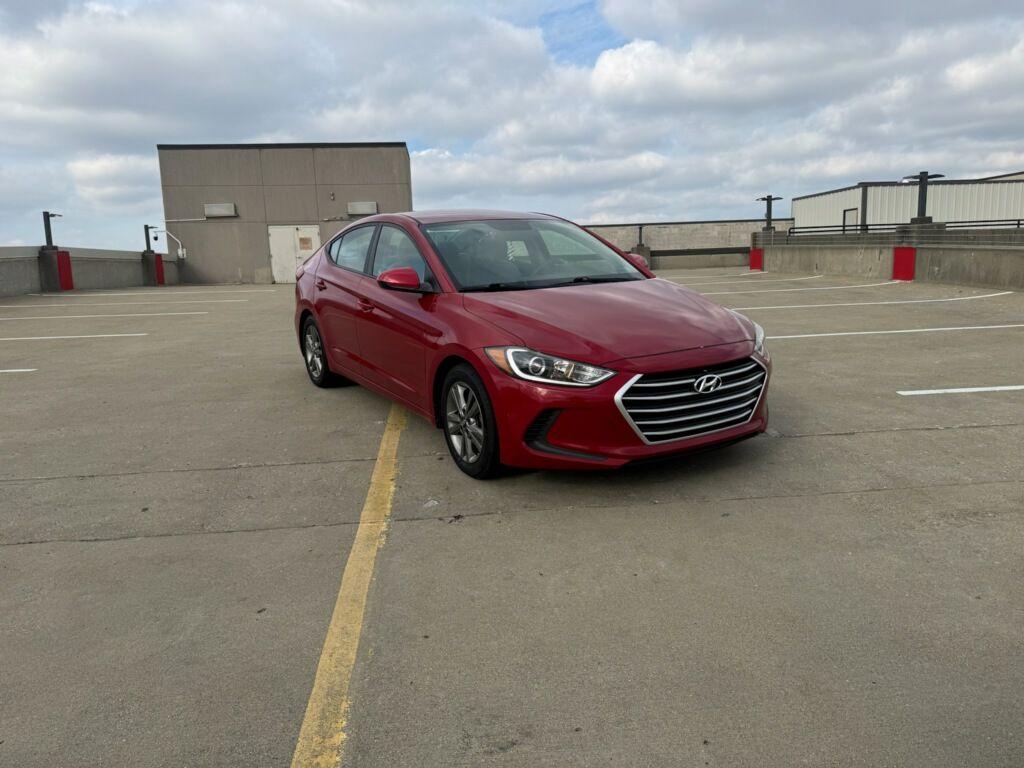 Hyundai Elantra 2017 in Louisville, KY