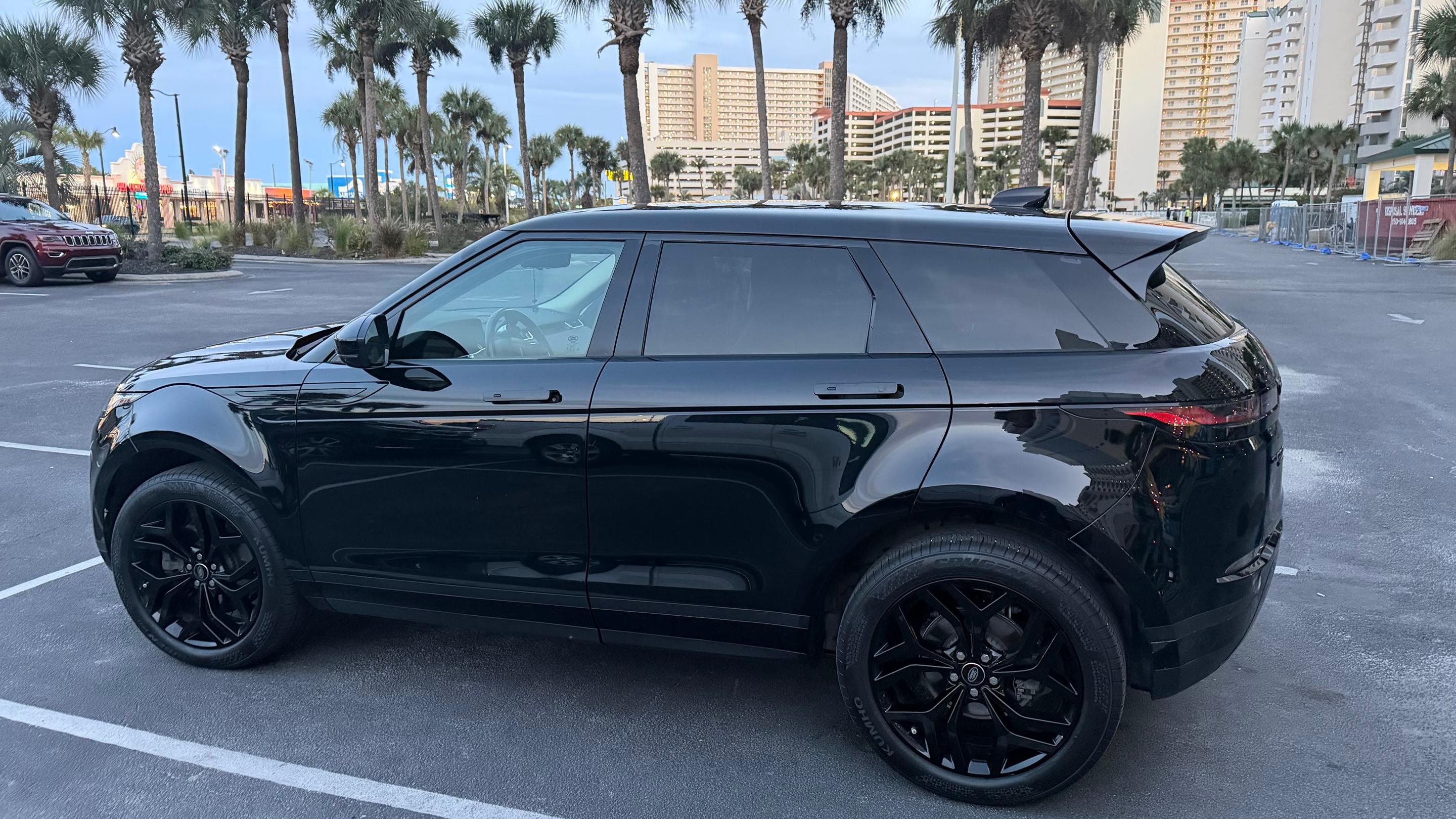 Land Rover Range Rover Evoque 2020 in 