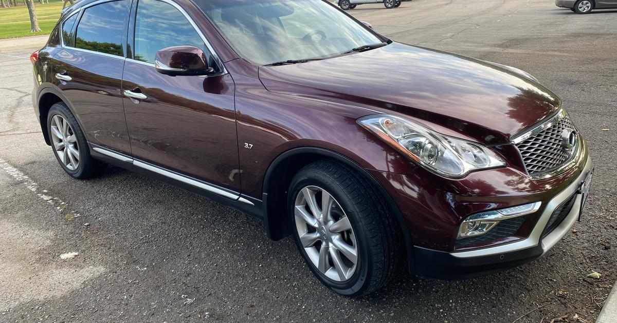 INFINITI QX50 2016 rental in Fontana, CA by Carolyn D. Turo