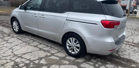 Kia Sedona 2016