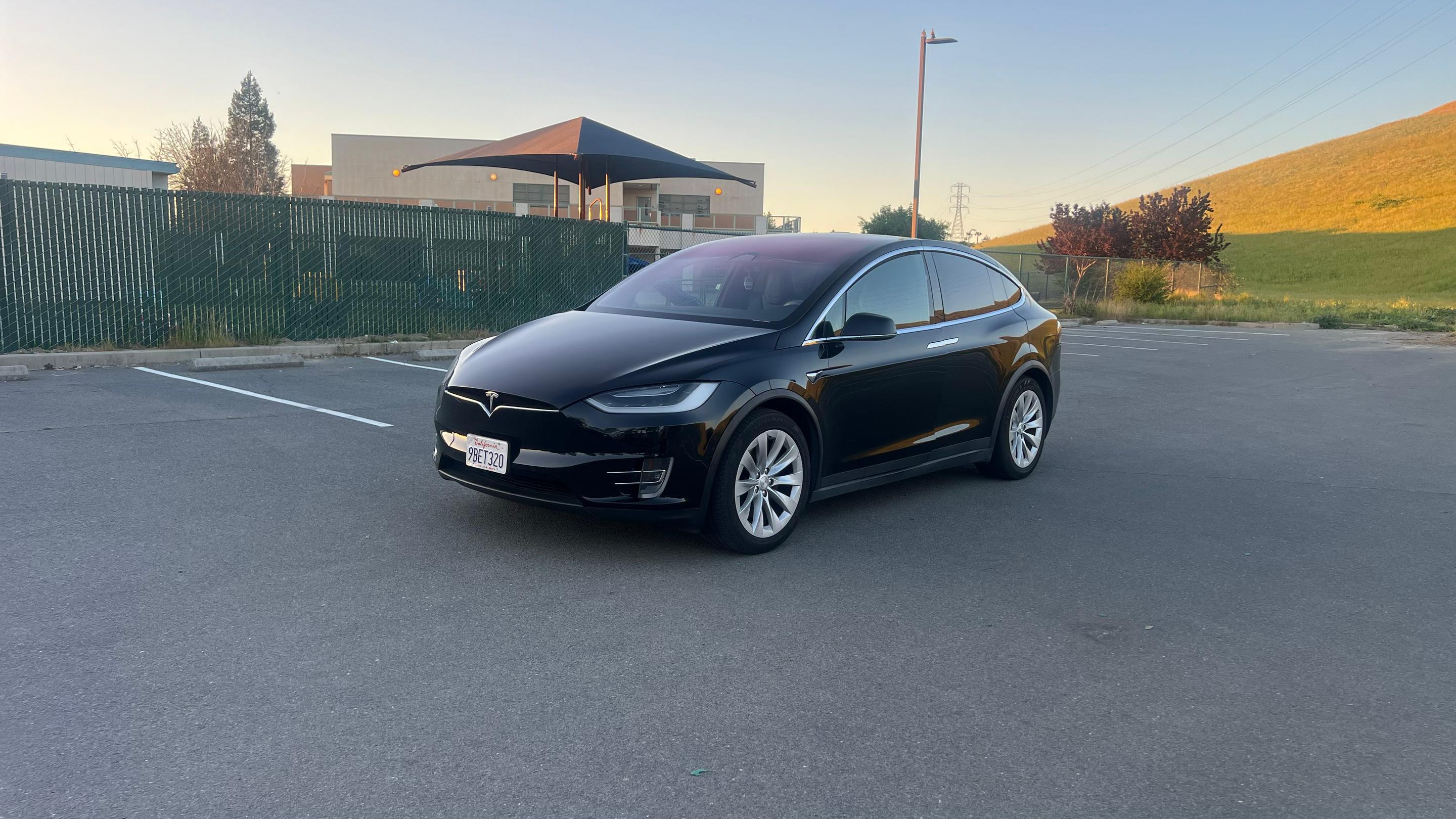 Tesla Model X 2018 in 