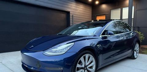 Tesla Model 3 2018