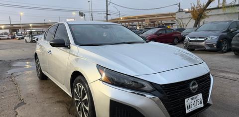Nissan Altima 2024