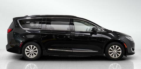 Chrysler Pacifica 2018