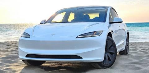 Tesla Model 3 2024