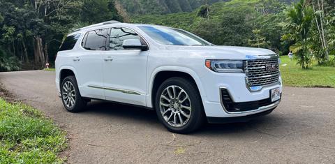 GMC Acadia 2023