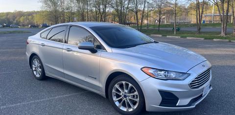 Ford Fusion Hybrid 2019