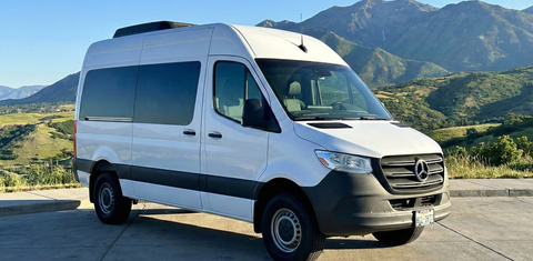 Mercedes-Benz Sprinter 2025