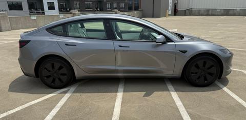 Tesla Model 3 2025