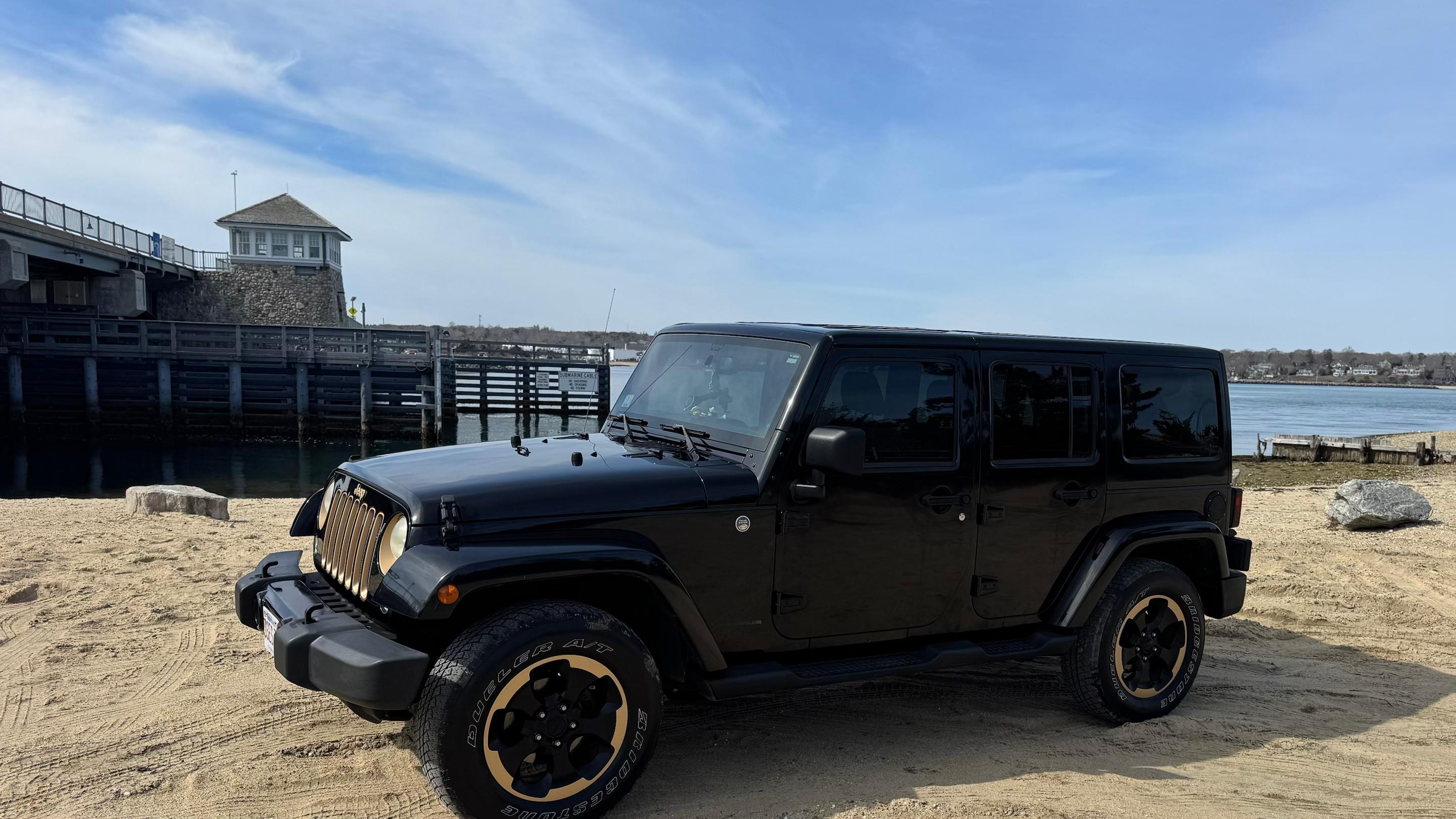 Jeep Wrangler Unlimited 2014 in 