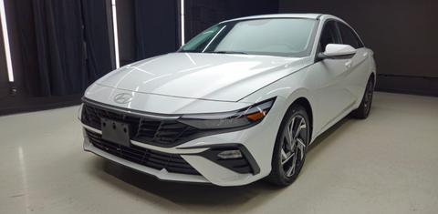 Hyundai Elantra 2026