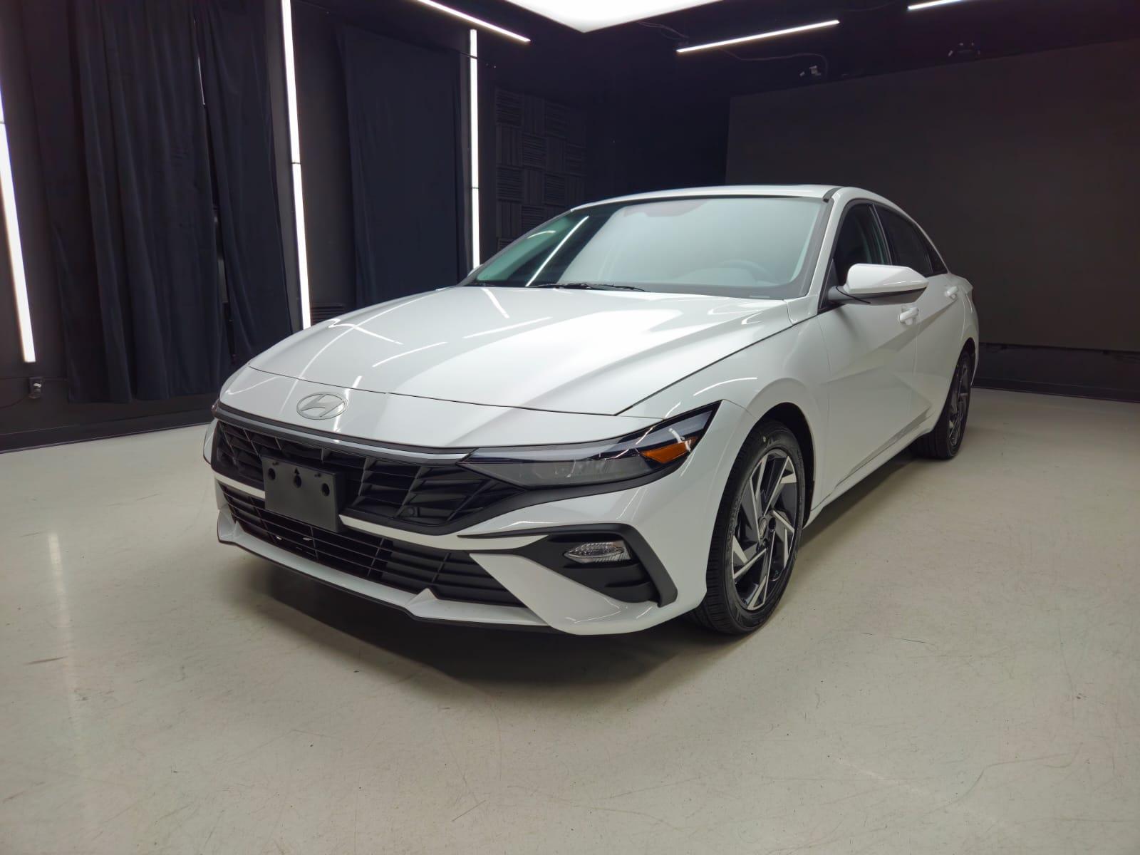 Hyundai Elantra 2026 à 