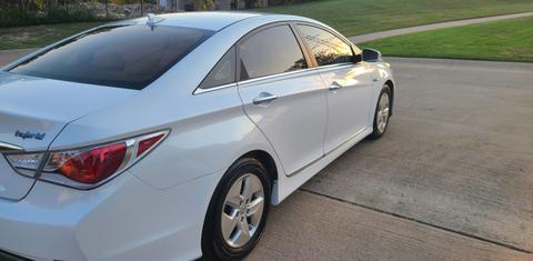 Hyundai Sonata Hybrid 2012