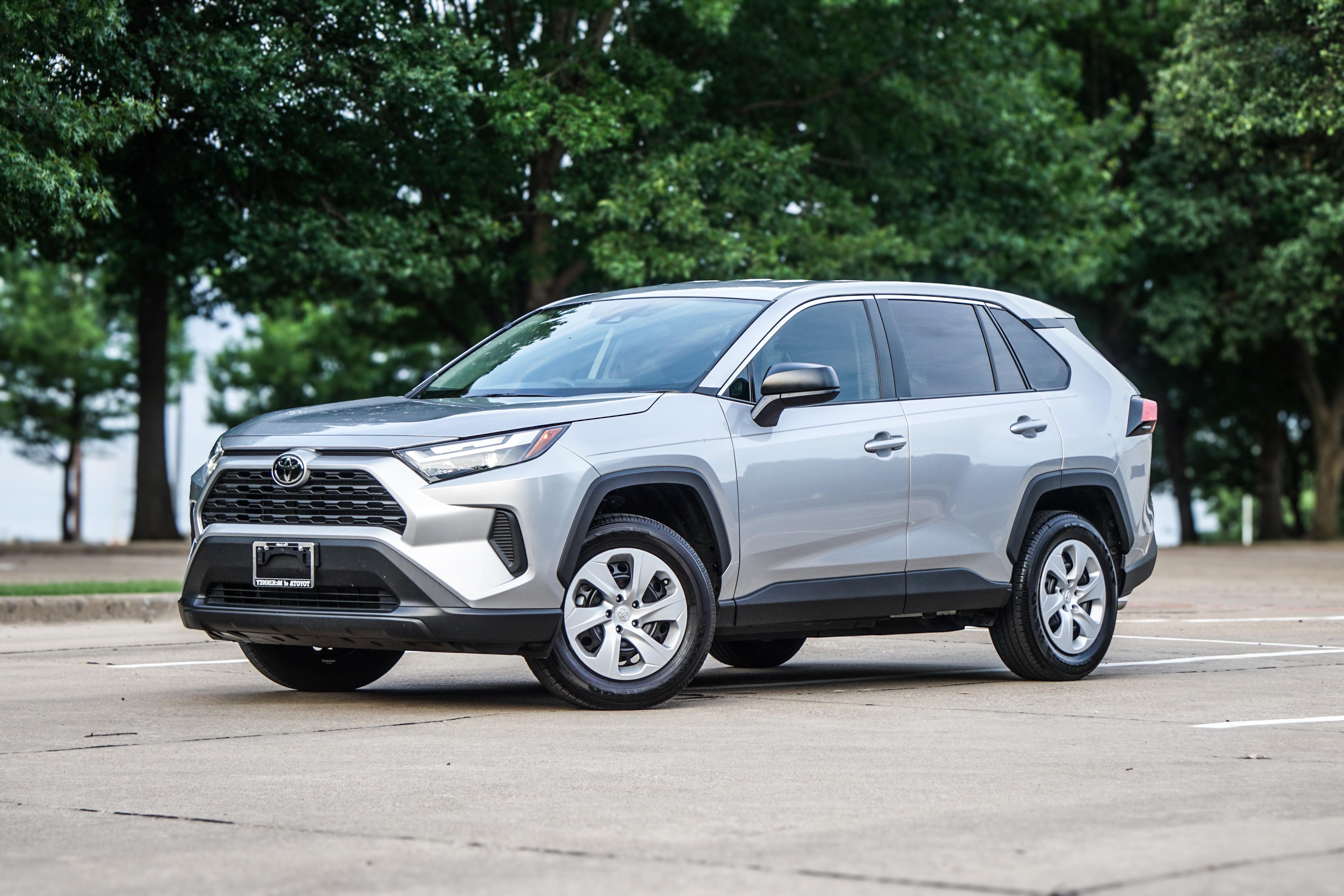 Toyota RAV4 2025 in Plano, TX