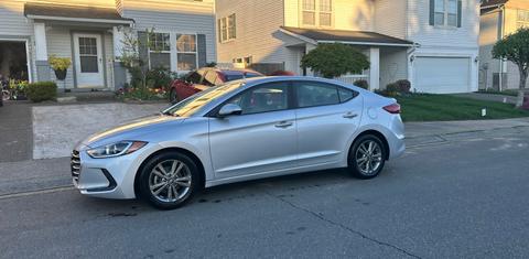 Hyundai Elantra 2017