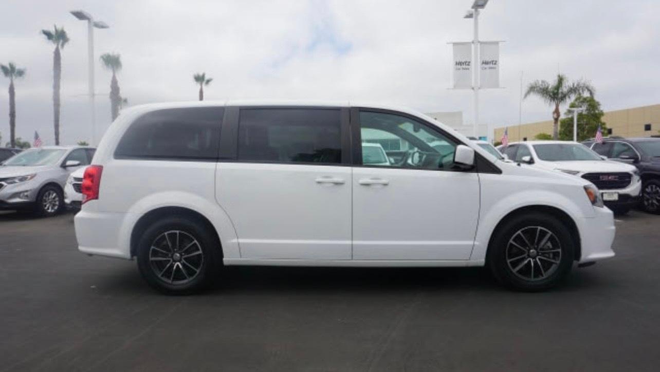 Dodge Grand Caravan 2019 in Long Beach, CA