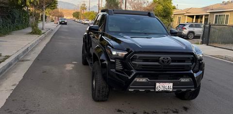 Toyota Tacoma 2024