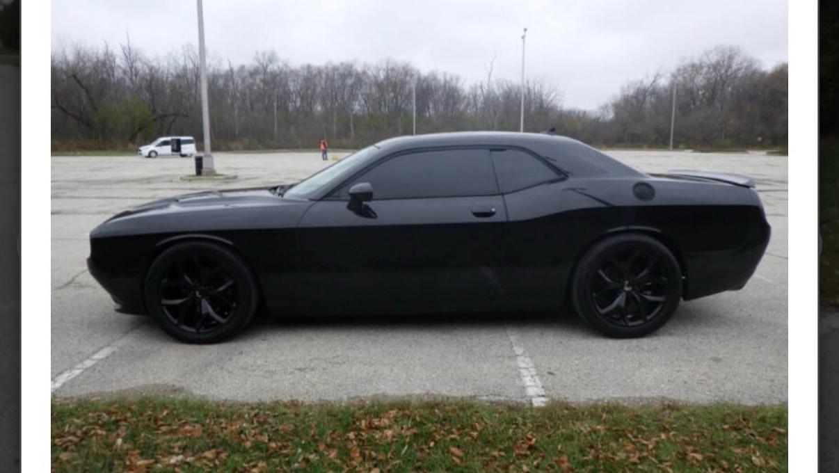 Dodge Challenger 2015 in Waukegan, IL