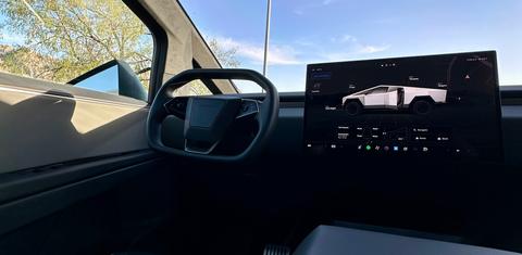 Tesla Cybertruck 2025