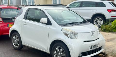 Toyota iQ 2013