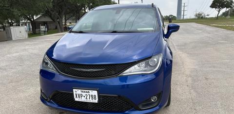 Chrysler Pacifica 2020
