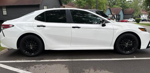 Toyota Camry Hybrid 2022