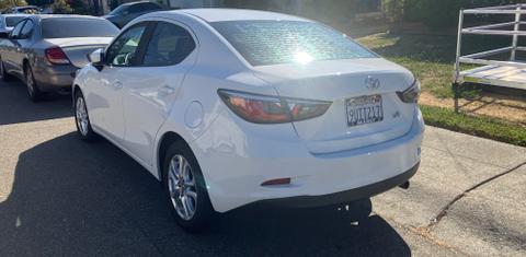 Toyota Yaris iA 2017