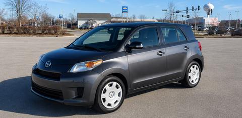 Scion xD 2014
