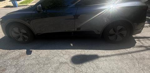 Tesla Model Y 2026