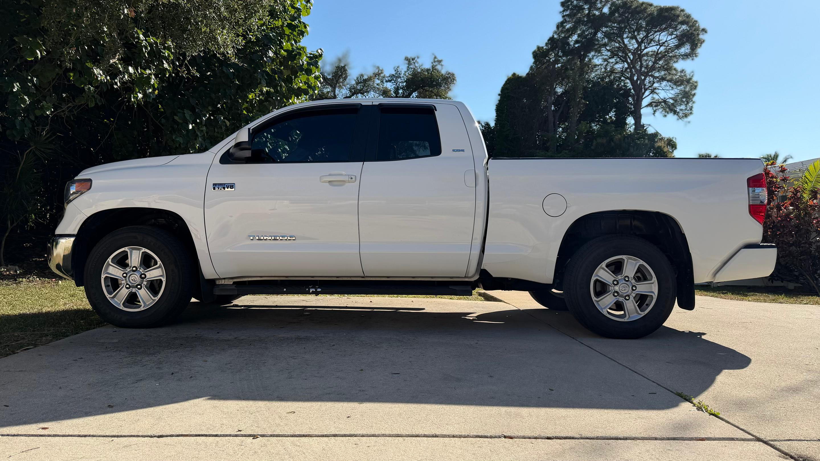 Toyota Tundra 2021 in 
