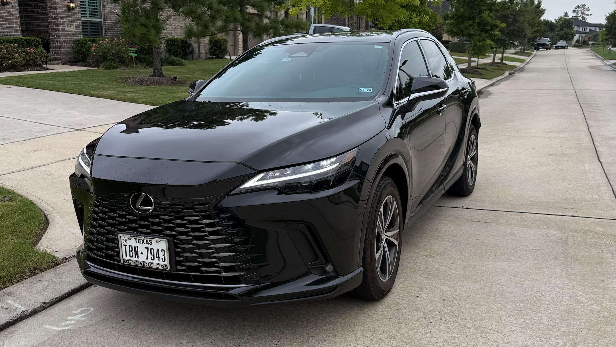 Lexus RX 2023 in Oak Ridge North, TX