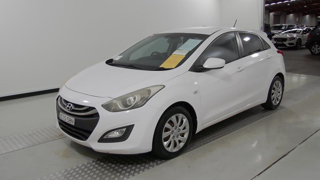 Hyundai i30 2014 in Chippendale