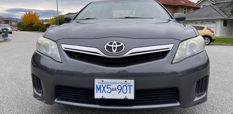 Toyota Camry Hybrid 2011