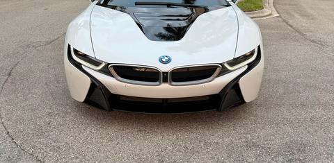 BMW i8 2019