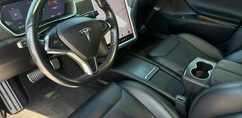 Tesla Model S 2018