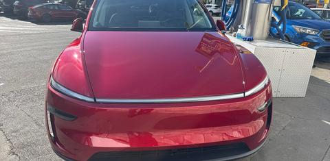 Tesla Model Y 2026