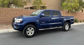 Toyota Tacoma 2014 — Truck rental alternative in Las Vegas, NV