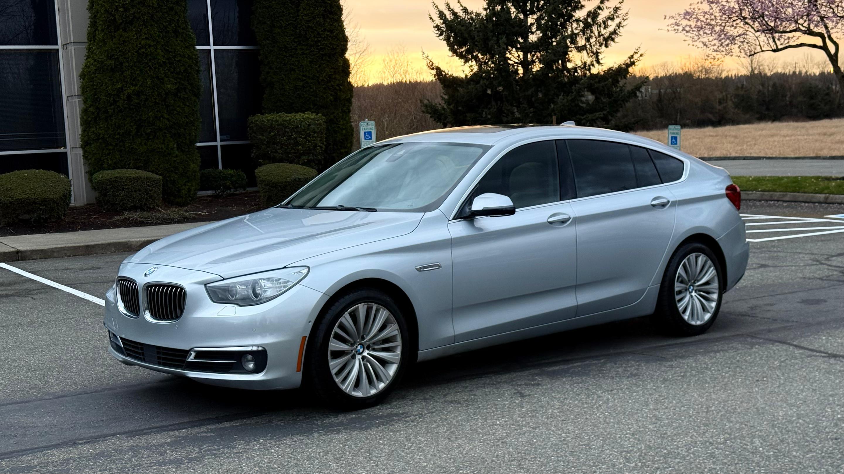 BMW 5 Series Gran Turismo 2015 in SeaTac, WA