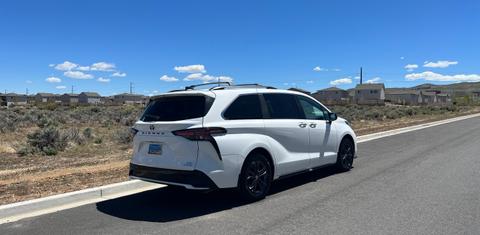 Toyota Sienna 2024