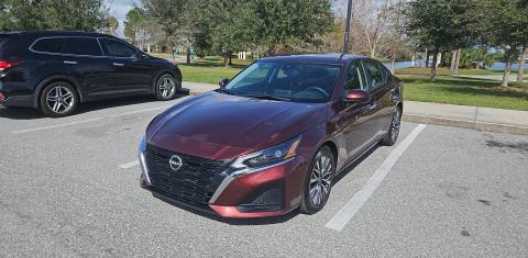 Nissan Altima 2023