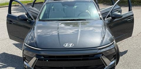 Hyundai Sonata Hybrid 2026