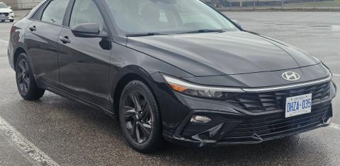 Hyundai Elantra 2024