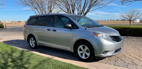 Toyota Sienna 2012