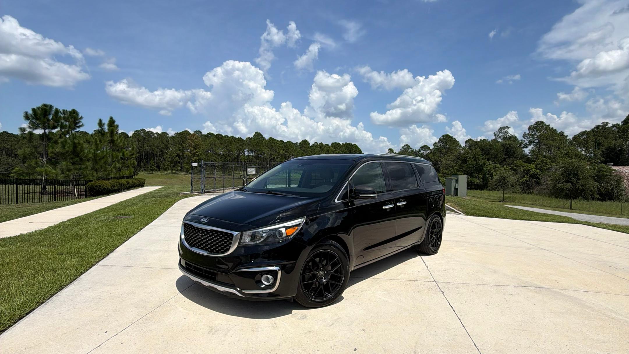 Kia Sedona 2015 in Horizon West, FL