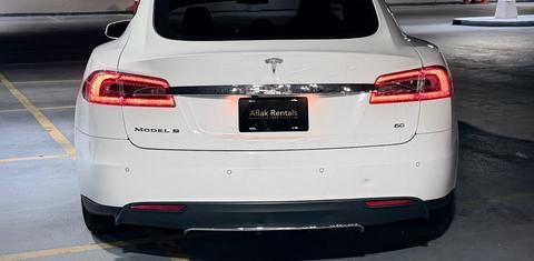 Tesla Model S 2014