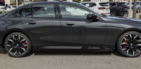 BMW i5 2024