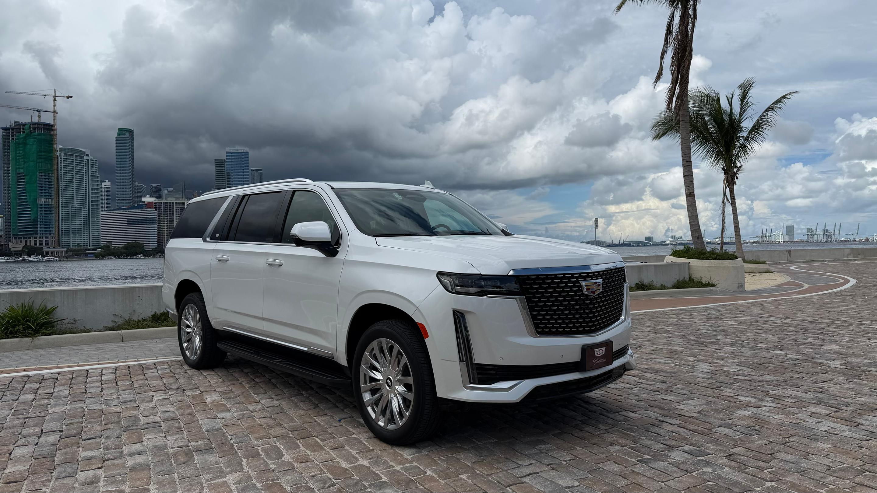 Cadillac Escalade ESV 2024 in Miami, FL