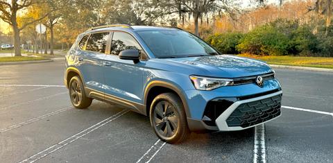 Volkswagen Taos 2025